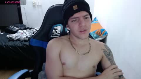 Snapshot of daniel_vargas5 chatting on December 2024 03:06:01 AM Daniel online show from December 2024 03:06:01 AM