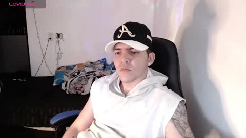 Snapshot of daniel_vargas5 chatting on December 2024 01:48:02 AM Daniel online show from December 2024 01:48:02 AM