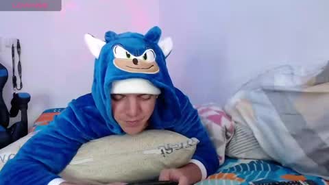 Snapshot of daniel_vargas5 chatting on December 2024 10:34:02 AM Daniel online show from December 2024 10:34:02 AM