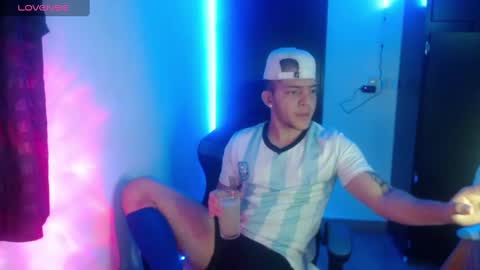 Snapshot of daniel_vargas5 chatting on January 2025 02:38:01 AM Daniel online show from January 2025 02:38:01 AM