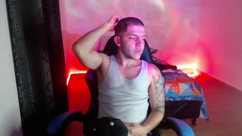 Snapshot of daniel_vargas5 chatting on February 2025 05:41:01 AM Daniel online show from February 2025 05:41:01 AM