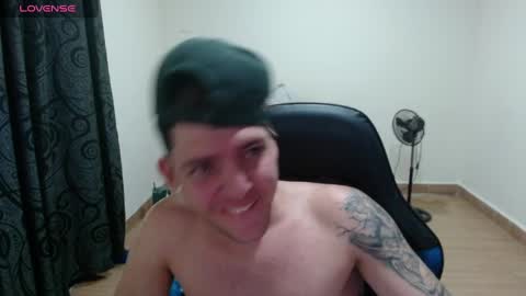 Snapshot of daniel_vargas5 chatting on February 2025 02:14:01 AM Daniel online show from February 2025 02:14:01 AM