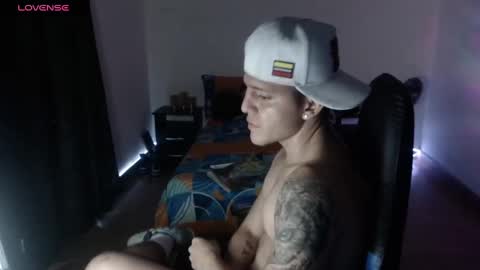 Snapshot of daniel_vargas5 chatting on March 2025 03:40:01 AM Daniel online show from March 2025 03:40:01 AM