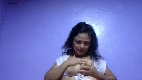 Snapshot of daniela_love1 chatting on May 2026 12:40:02 AM daniela_love1 online show from May 2026 12:40:02 AM