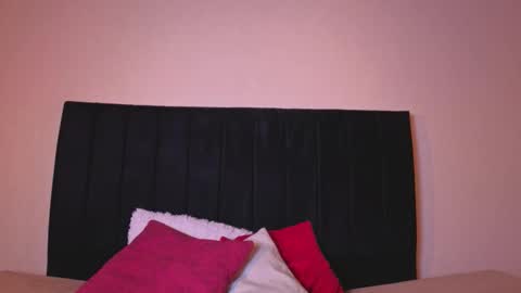 danielamonroe online show from January 2026 12:56:01 AM