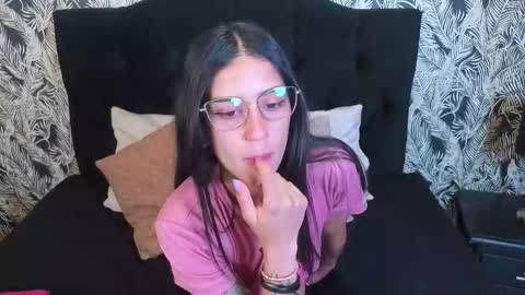 danielamonroe online show from February 2026 09:52:01 PM