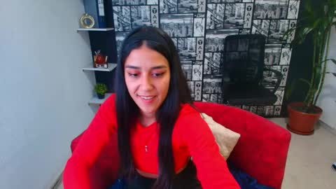 Snapshot of danielamonroe chatting on May 2026 11:00:02 PM danielamonroe online show from May 2026 11:00:02 PM