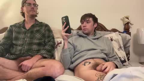 Daniel Bishop  Mason online show from November 2025 04:00:01 AM