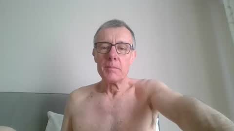 danielcoxone online show from March 2025 08:41:01 AM