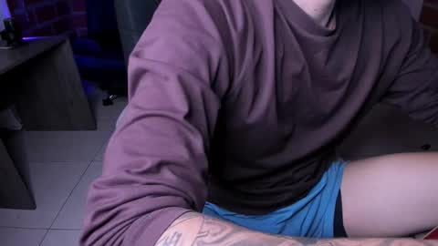 Daniele Bunny online show from November 2025 08:10:01 PM