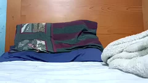 Snapshot of danielescamilla191288 chatting on November 2025 12:27:01 PM danielescamilla191288 online show from November 2025 12:27:01 PM