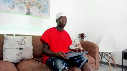 Snapshot of daniell_ferrari chatting on January 2025 08:05:02 PM daniell_ferrari online show from January 2025 08:05:02 PM