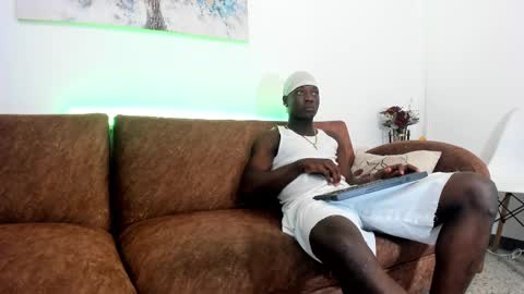 Snapshot of daniell_ferrari chatting on January 2025 03:00:01 AM daniell_ferrari online show from January 2025 03:00:01 AM
