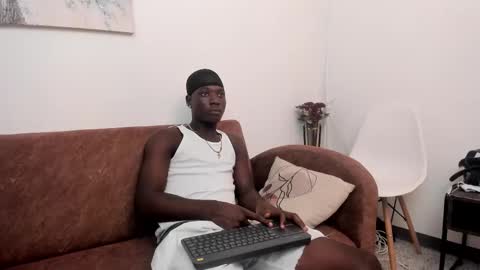 Snapshot of daniell_ferrari chatting on February 2025 02:35:02 AM daniell_ferrari online show from February 2025 02:35:02 AM
