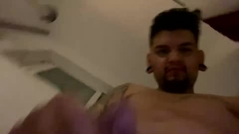 Snapshot of danielson818 chatting on November 2025 08:14:01 AM danielson818 online show from November 2025 08:14:01 AM