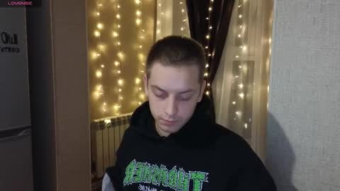 danila online show from December 2025 10:08:02 PM