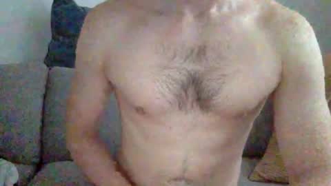 Snapshot of danishguysdicks chatting on November 2025 07:24:02 AM Buzzy online show from November 2025 07:24:02 AM