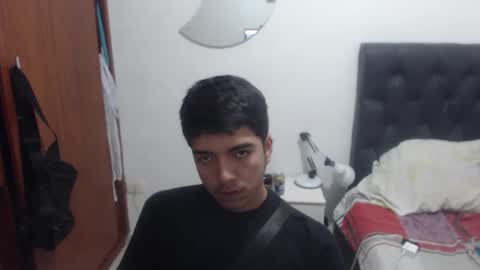 Snapshot of danivoyeur21 chatting on May 2026 09:01:02 PM daniel segura online show from May 2026 09:01:02 PM
