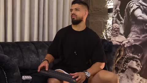 Dann saenz online show from November 2025 06:57:02 AM