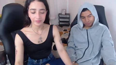 Snapshot of danna_and_joshua chatting on April 2026 02:15:02 PM Danna-Josh online show from April 2026 02:15:02 PM