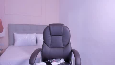 Snapshot of danna_palmeth chatting on September 2025 07:47:01 PM danna_palmeth online show from September 2025 07:47:01 PM