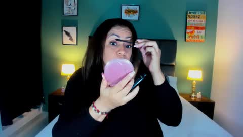 Snapshot of dannaboobsx chatting on November 2025 12:35:02 AM Hilary online show from November 2025 12:35:02 AM