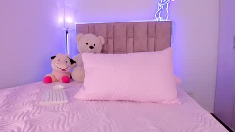 danna  online show from March 2025 11:20:02 PM