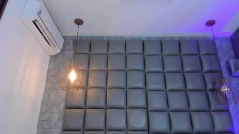 Danna online show from November 2025 03:23:02 PM