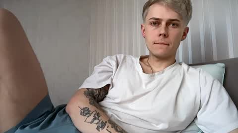 Snapshot of danny_love01 chatting on April 2026 02:33:02 PM danny online show from April 2026 02:33:02 PM