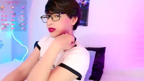 Snapshot of dannyhot__ chatting on October 2025 08:08:01 PM Danny online show from October 2025 08:08:01 PM