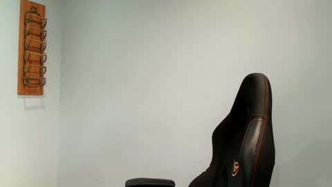 Snapshot of dannythreeyway chatting on September 2025 06:42:01 PM DannyThreeWay online show from September 2025 06:42:01 PM