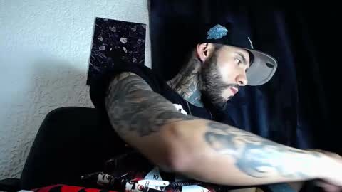 dante_d_angelo_ online show from September 2025 05:01:02 AM