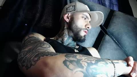 Snapshot of dante_d_angelo_ chatting on April 2026 10:03:01 PM dante_d_angelo_ online show from April 2026 10:03:01 PM