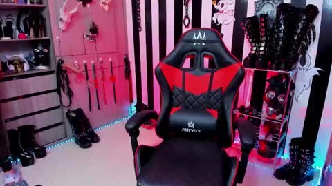 Dante online show from February 2025 02:35:02 PM