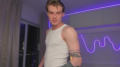 Snapshot of dante_ray chatting on November 2025 12:09:01 AM Dante and Ray online show from November 2025 12:09:01 AM