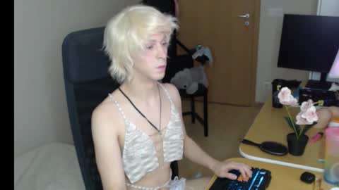 Snapshot of dante_twink__ chatting on February 2026 06:37:02 PM Dante online show from February 2026 06:37:02 PM
