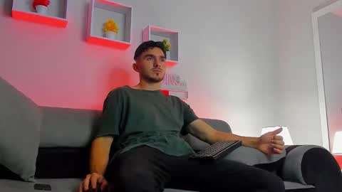 Snapshot of danteeblake chatting on February 2026 02:40:01 AM Dante online show from February 2026 02:40:01 AM