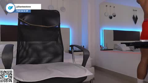 Snapshot of danteestone chatting on February 2026 06:36:01 PM Dante online show from February 2026 06:36:01 PM