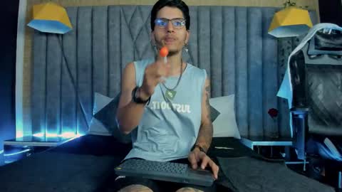 Snapshot of danteolsen chatting on March 2026 11:18:01 PM Dante online show from March 2026 11:18:01 PM