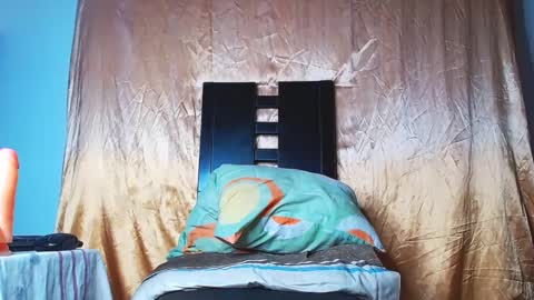 Snapshot of dantesantoro chatting on January 2025 12:38:01 PM Dante Santoro online show from January 2025 12:38:01 PM