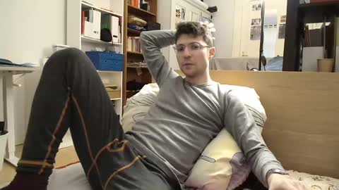 Daniel online show from January 2025 03:28:02 PM