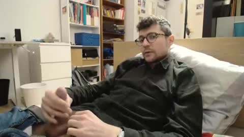 Daniel online show from December 2025 01:18:02 PM