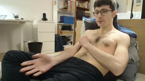 Daniel online show from March 2026 09:47:02 PM