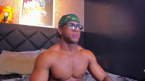 Snapshot of dany_dryy chatting on October 2025 03:01:01 PM Dany online show from October 2025 03:01:01 PM