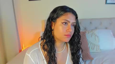 Antonella Mora online show from February 2026 01:10:01 PM