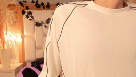 daphne_and_roger online show from December 2025 11:05:01 AM