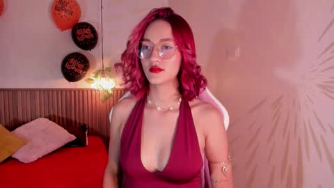 Daphne online show from October 2025 03:07:01 AM