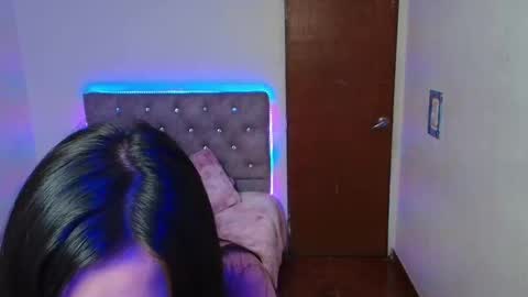 Snapshot of daphnepurple chatting on December 2024 12:23:02 PM DAPHNE online show from December 2024 12:23:02 PM