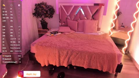 Snapshot of daphnne_tay chatting on January 2025 07:24:02 AM dhapnne online show from January 2025 07:24:02 AM