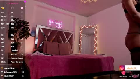 Snapshot of daphnne_tay chatting on March 2025 06:07:02 AM dhapnne online show from March 2025 06:07:02 AM